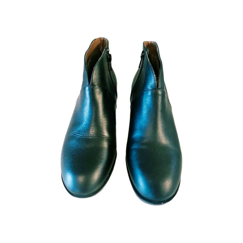 Shoes for Crews Black Leather Ankle Booties Side Zip Slip Resistant 7.5M